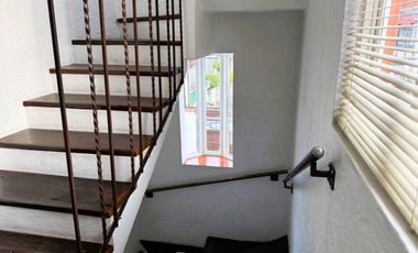 Casa en venta en Viveros del Valle, Tlalnepantla, Edo. de México