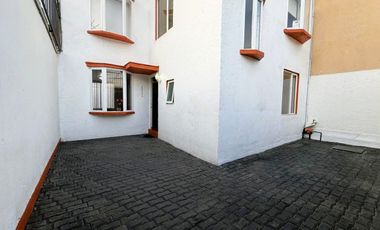 Casa en venta en Viveros del Valle, Tlalnepantla, Edo. de México