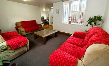 Casa en venta en Viveros del Valle, Tlalnepantla, Edo. de México