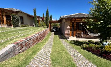 CASA AMOBLADA EN RENTA – PAKAKUNA GARDENS, CHECA