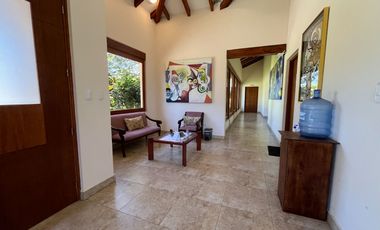 CASA AMOBLADA EN RENTA – PAKAKUNA GARDENS, CHECA