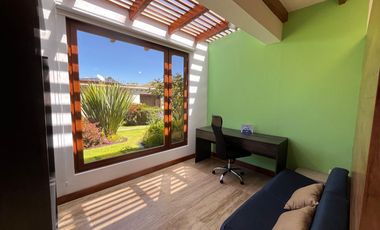 CASA AMOBLADA EN RENTA – PAKAKUNA GARDENS, CHECA