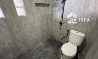 RUMAH HOOK DIJUAL MURAH DI SOLO JEBRES DEKAT TAMAN JAYA WIJAYA, KAMPUS UKHS