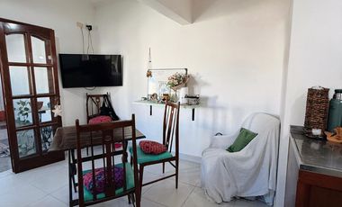 Casa en Vieytes 2030, Santo Tome - Cochera, Living, Cocina Comedor, Patio Verde