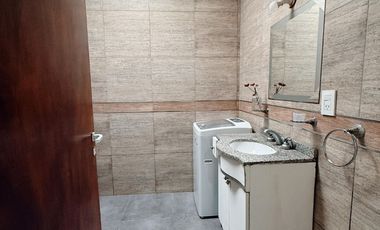 Casa en Vieytes 2030, Santo Tome - Cochera, Living, Cocina Comedor, Patio Verde