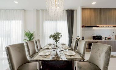 Spacious 4-Bedroom Family Home near Ao Nang Attractions
