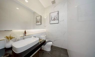 Spacious 4-Bedroom Family Home near Ao Nang Attractions