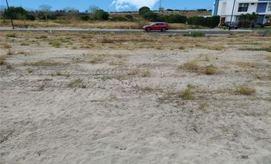 Venta de Terreno en Montecristi Zona Golf Club
