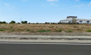 Venta de Terreno en Montecristi Zona Golf Club