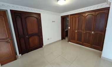 SE ARRIENDA APARTAMENTO CABECERA