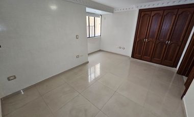 SE ARRIENDA APARTAMENTO CABECERA