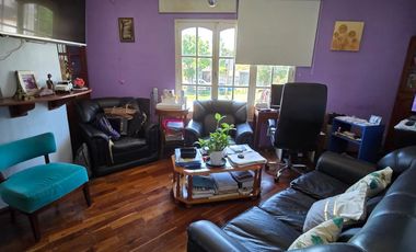 Departamento en Las Heras & Padre Genesio - 3 Dorm, Living, Patio Seco