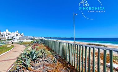 SE VENDE DPTO EN ESPECTACULAR CONDOMINO BAHIA DE ROSAS ALGARROBO