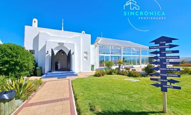 SE VENDE DPTO EN ESPECTACULAR CONDOMINO BAHIA DE ROSAS ALGARROBO