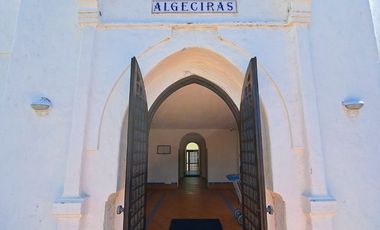 SE VENDE DPTO EN ESPECTACULAR CONDOMINO BAHIA DE ROSAS ALGARROBO