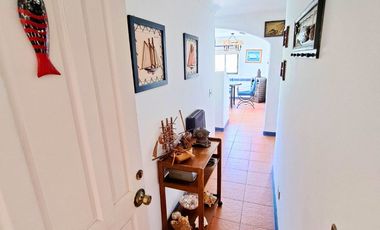 SE VENDE DPTO EN ESPECTACULAR CONDOMINO BAHIA DE ROSAS ALGARROBO