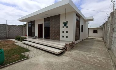 Venta de Casa en Manta Sector Villa Marina