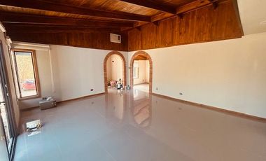 Parcela Casa Nueva Piscina, Condominio Bosques de Miraflores, Curacaví