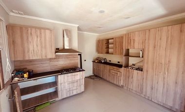 Parcela Casa Nueva Piscina, Condominio Bosques de Miraflores, Curacaví