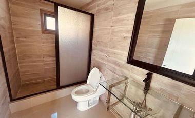 Parcela Casa Nueva Piscina, Condominio Bosques de Miraflores, Curacaví
