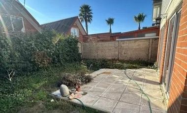 SE ARRIENDA CASA DENTRO DE CONDOMINIO - CURAUMA