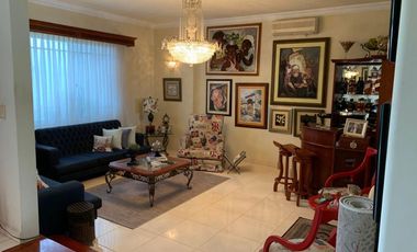 Casa de Venta en Urbanización Manta 2000, Manta, Manabí, Ecuador