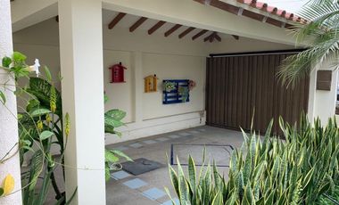 Casa de Venta en Urbanización Manta 2000, Manta, Manabí, Ecuador