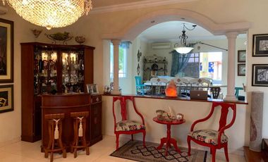 Casa de Venta en Urbanización Manta 2000, Manta, Manabí, Ecuador