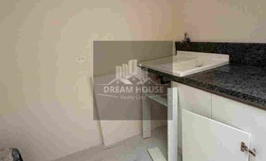 Renta de Casa de 5 dormitorios, Sector Pacho Salas, Cumbayá, Ecuador