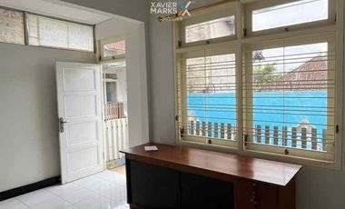 Rumah Terawat semi furnished Tengah Kota di Kasin Klojen Malang