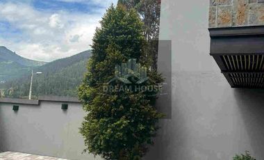 Renta de Casa Amoblada, Sector Lumbisí, Cumbayá, Ecuador