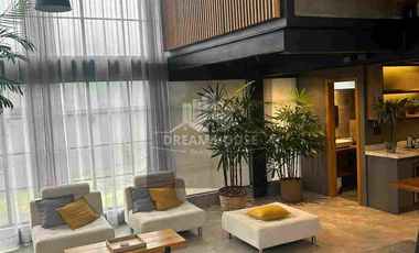 Renta de Casa Amoblada, Sector Lumbisí, Cumbayá, Ecuador