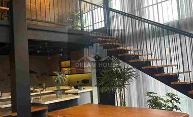 Renta de Casa Amoblada, Sector Lumbisí, Cumbayá, Ecuador