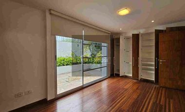 Venta de Casa Dúplex de 3 dormitorios, Sector Cumbayá, Ecuador