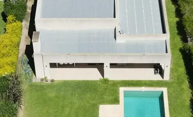 Casa en Country El Paso en venta - 3 dormitorios, pileta y seguridad en Santo Tomé, Santa Fe