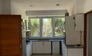 Casa en Country El Paso en venta - 3 dormitorios, pileta y seguridad en Santo Tomé, Santa Fe