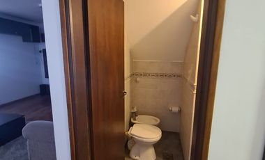 Duplex en Venta sobre C. Urquiza 1400 - 3 Dorm, Cocina Comedor, Living, Doble balcon