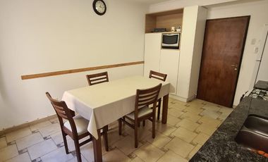 Duplex en Venta sobre C. Urquiza 1400 - 3 Dorm, Cocina Comedor, Living, Doble balcon