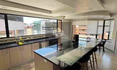 Venta o Renta de Departamento Amoblado, Sector República del Salvador, Quito, Ecuador