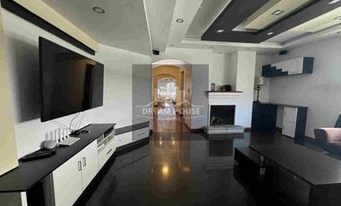 Venta o Renta de Departamento Amoblado, Sector República del Salvador, Quito, Ecuador