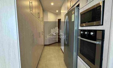 Venta o Renta de Departamento Amoblado, Sector República del Salvador, Quito, Ecuador