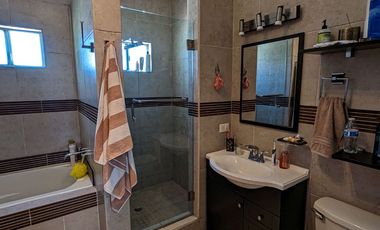 CASA EN VENTA EN ENSENADA