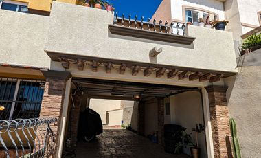 CASA EN VENTA EN ENSENADA