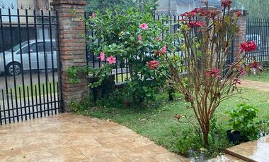 Casa en Cochabamba 4900 - 3 Dorm, 1 Baño, Living, Patio