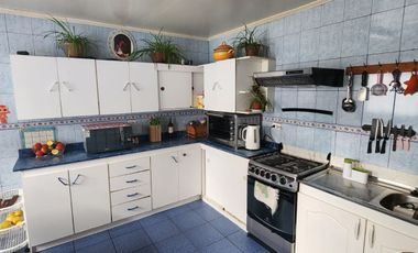 Se vende amplia casa en Villa Talinay. La Cantera. Coquimbo-Chile 4D+1B+Bodega+Entrada vehículo