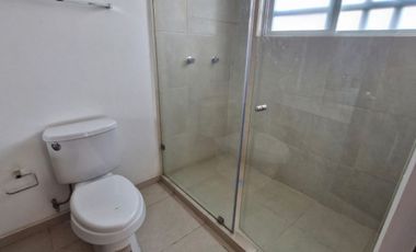 Cómoda casa en renta para vivir con armonía, en paz y feliz / Privada en Prado Hermoso, León, Gto.