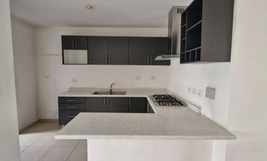 Cómoda casa en renta para vivir con armonía, en paz y feliz / Privada en Prado Hermoso, León, Gto.