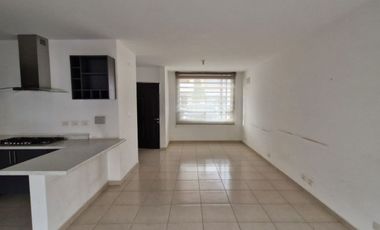 Cómoda casa en renta para vivir con armonía, en paz y feliz / Privada en Prado Hermoso, León, Gto.