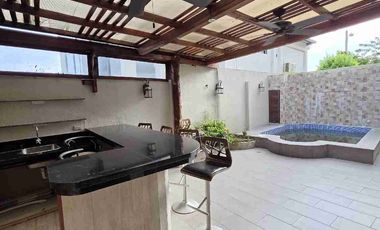 Casa en alquiler Urbanización Porto Alegre