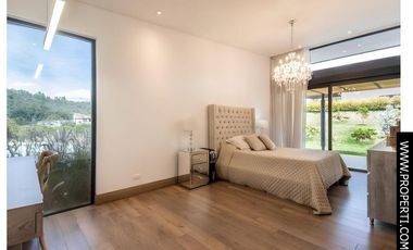 Casa en Arriendo Sector Alto de las Palmas - Envigado